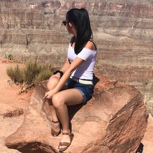 Meet your Posher, Jyl